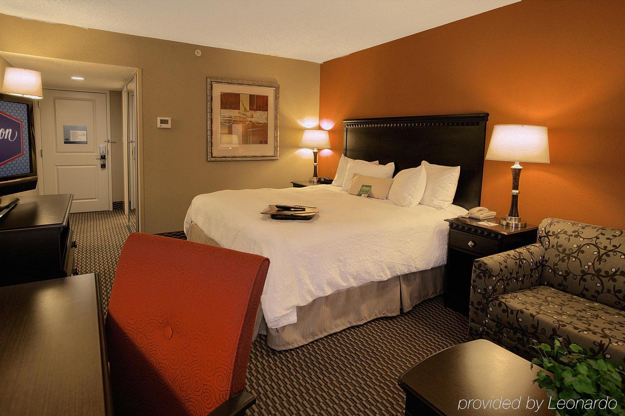 Hampton Inn Asheville - Biltmore Area 外观 照片