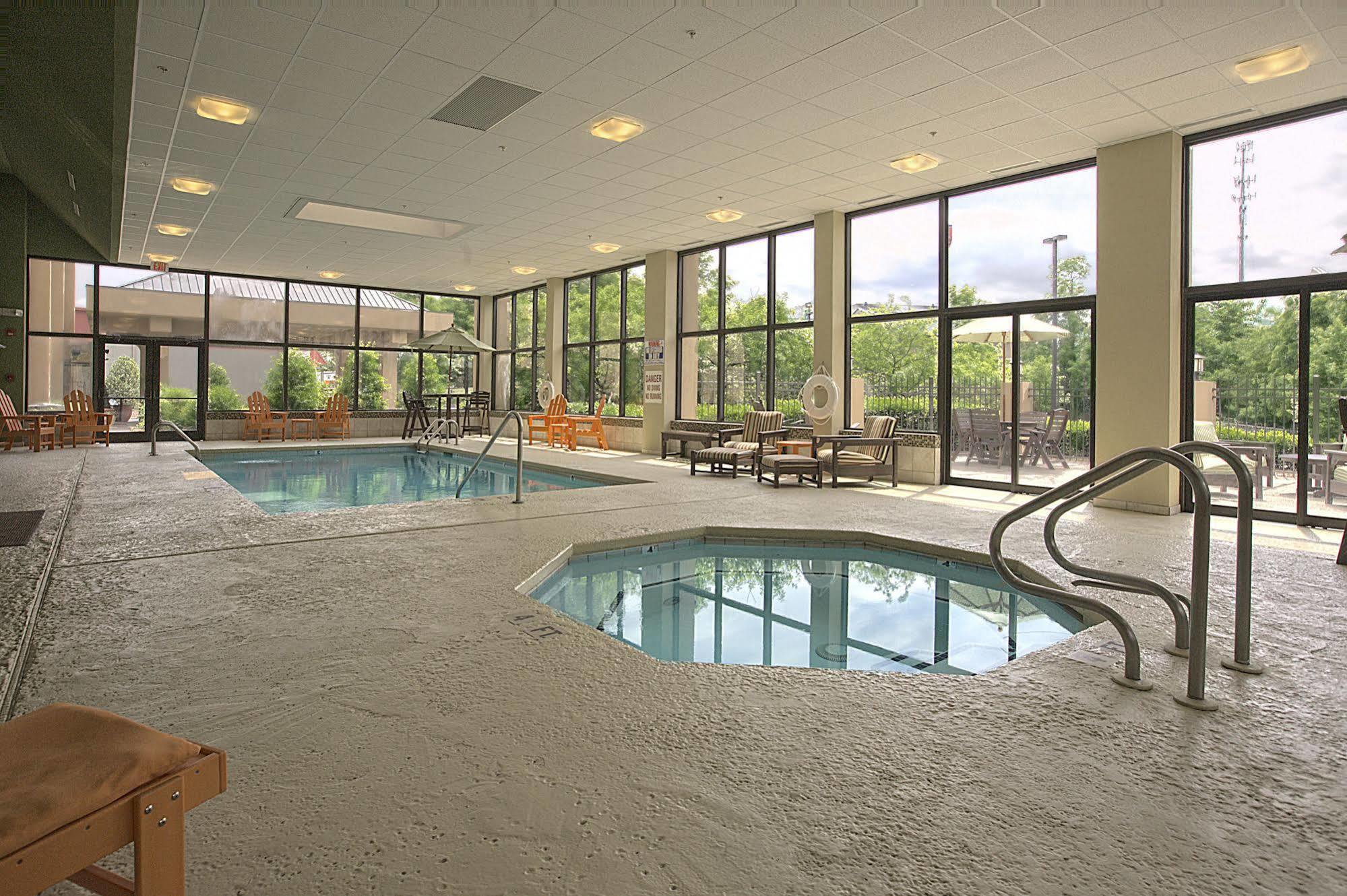 Hampton Inn Asheville - Biltmore Area 外观 照片